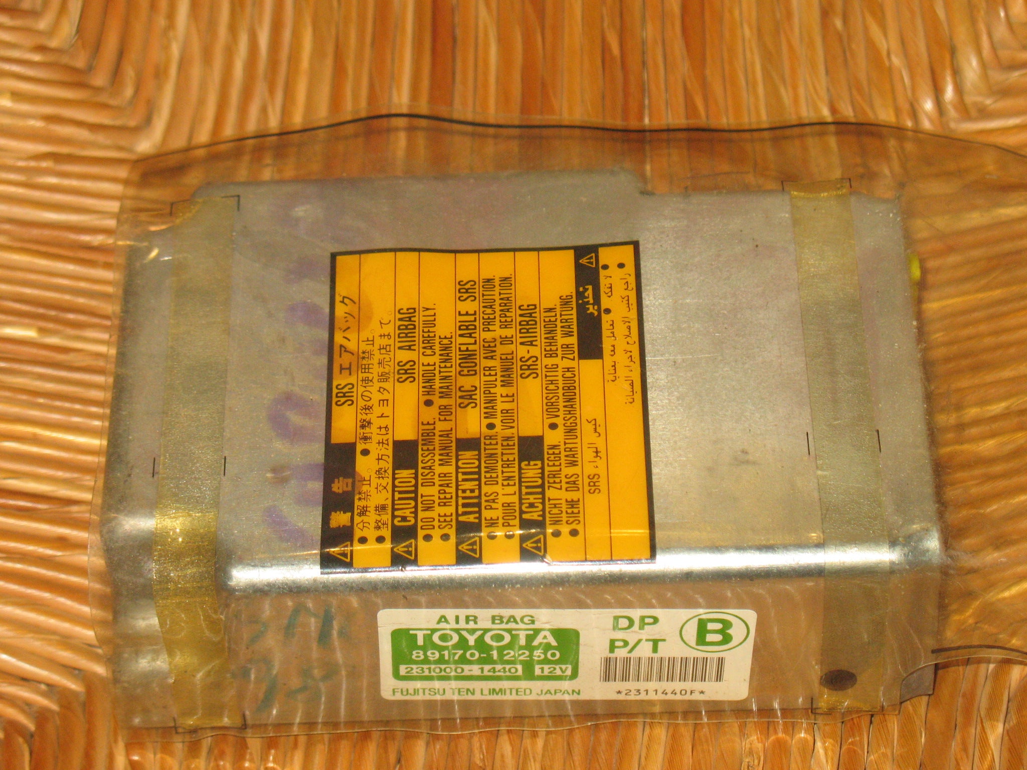 ECU airbag toyota corolla 89170-12250 231000-1440 2310001440