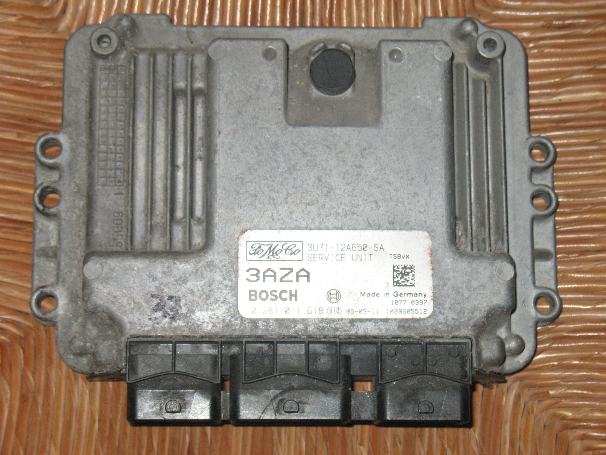 ECU CENTRALINA FORD FOCUS 1.6 TDCI 3U71-12A650-SA 3U7112A650SA 3AZA BOSCH 0281011618