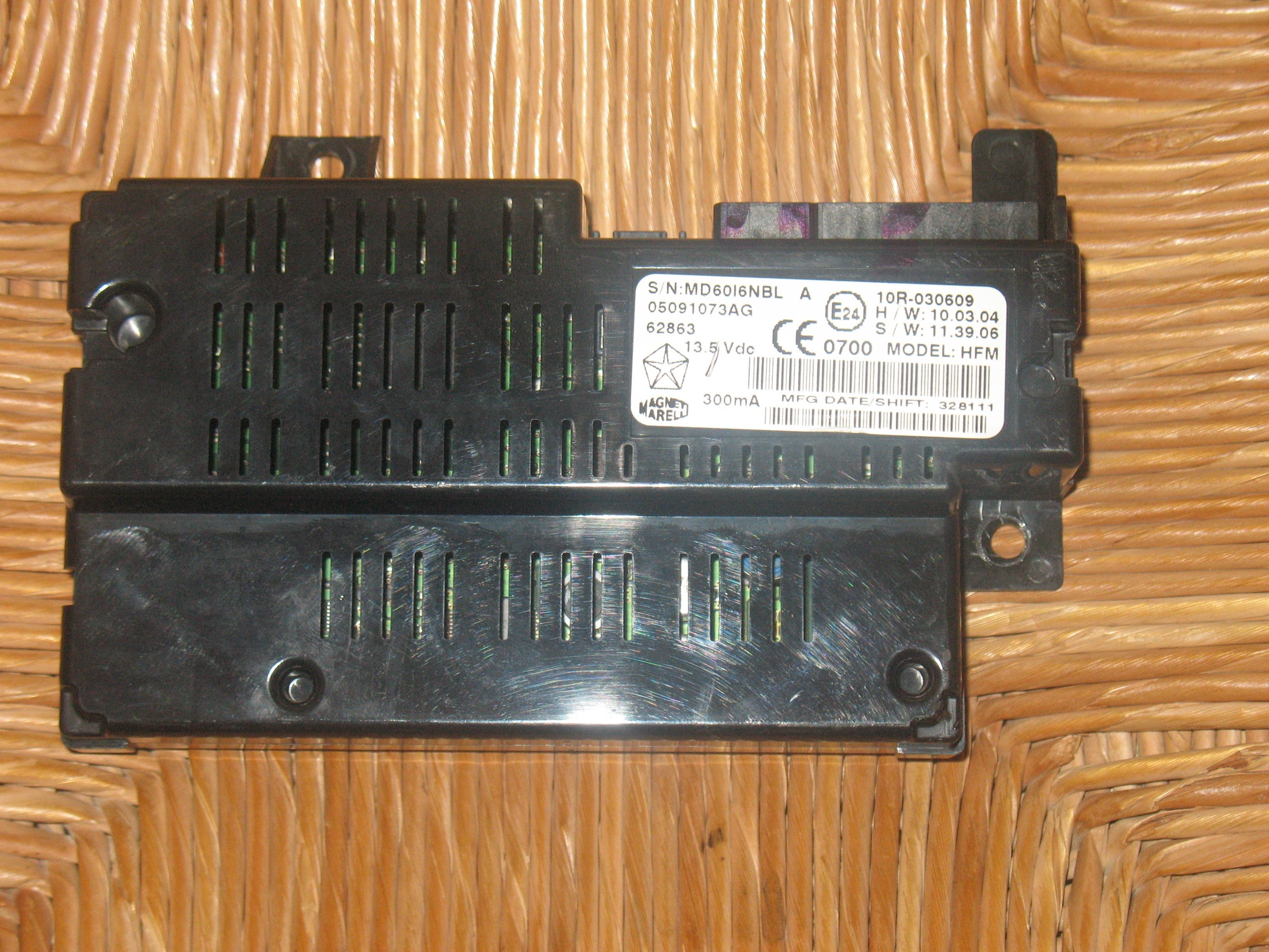 FIAT FREEMONT CENTRALINA Controller Bluetooth Hfm 10R 030609 05091073Ag