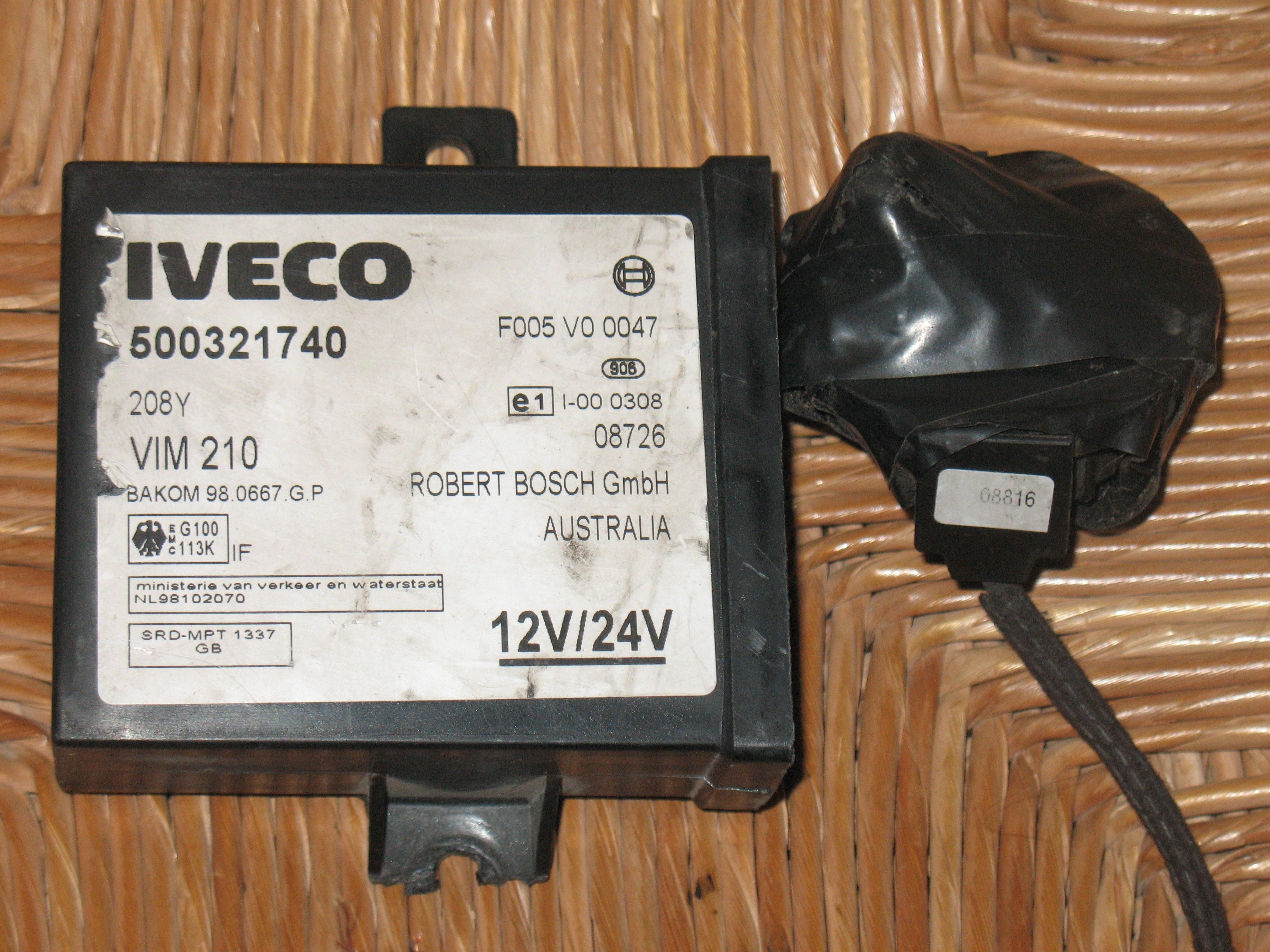 Centralina Code Iveco Daily Anno 2001. 500321740 153Y F005 V0 0047 08601 con trasponder