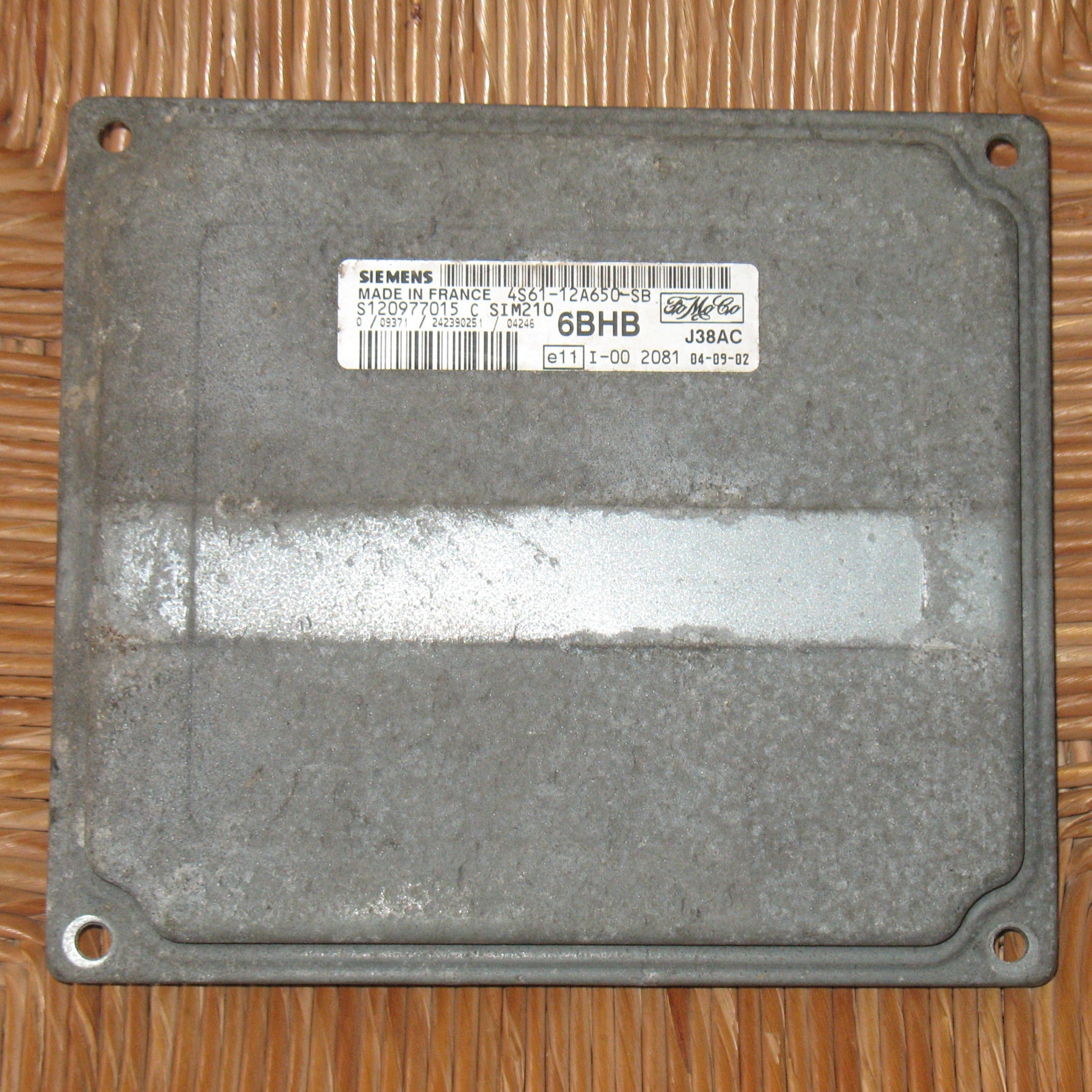 ECU FIESTA 2003-04 S120977015 C SIM210 4S61-12A650-SB J38AC 6BHB