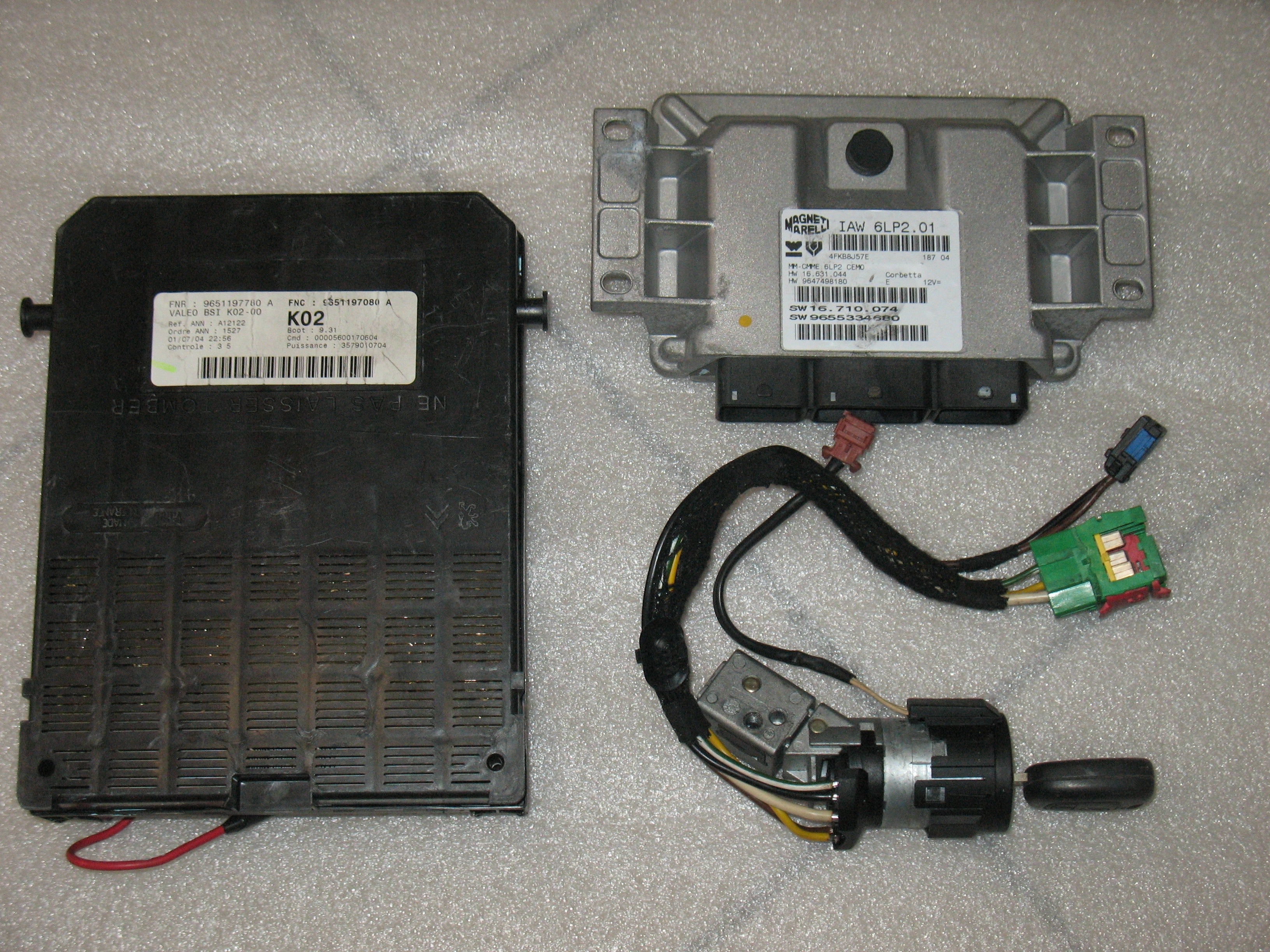 Peugeot 307 ECU Kit IAW 6lp2.01 9647498180 9654722780 BSI 9651197780 9651197080