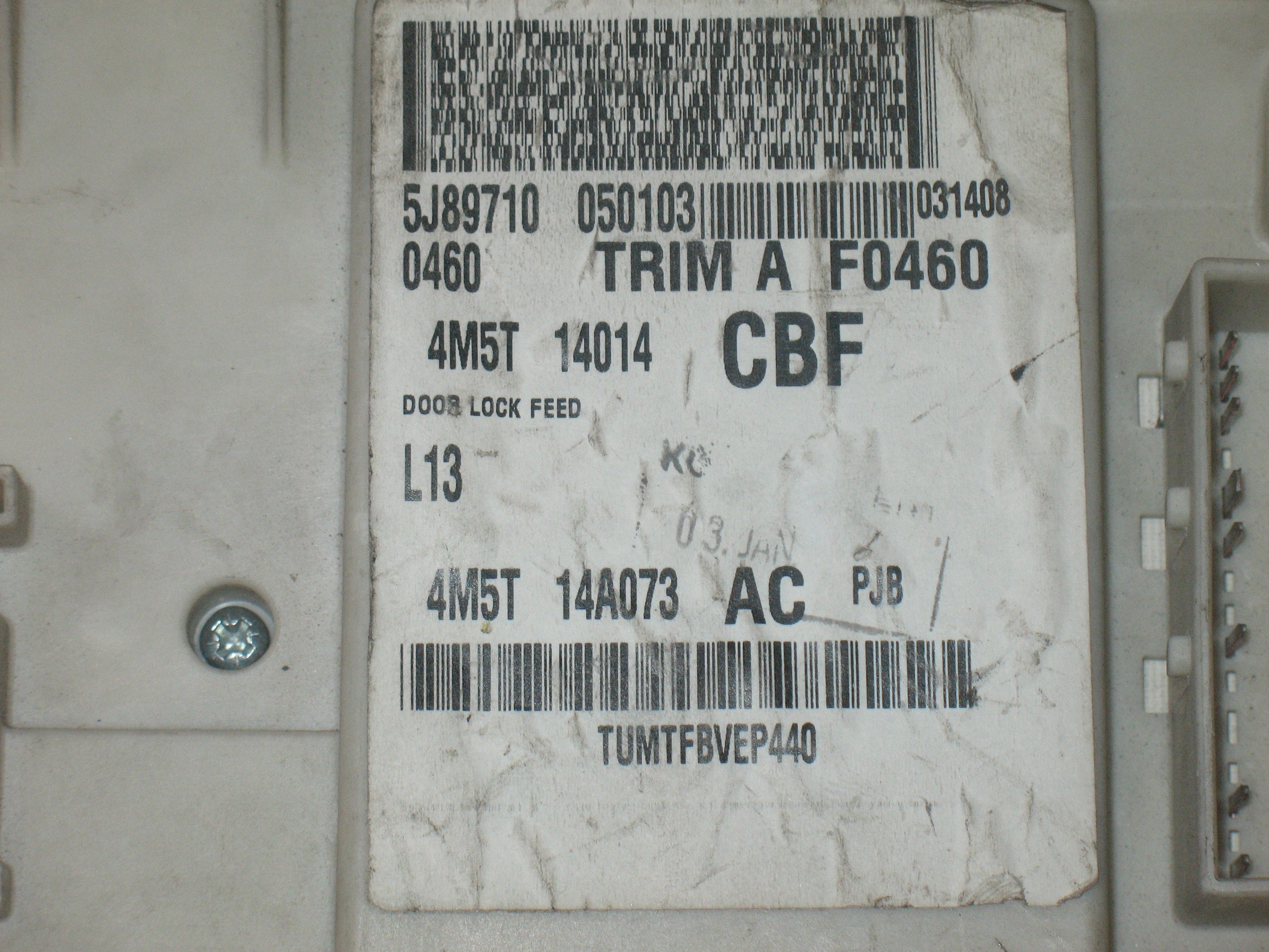 4m5t14a073ac 4m5t-14a073-ac CENTRALINA PORTA FUSIBILI FORD Focus Berlina 3° Serie 1560 Diesel (2005) RICAMBI USATI 4m5t14014cbf 4m5t-14014-cbf  4m5t 14014 cbf