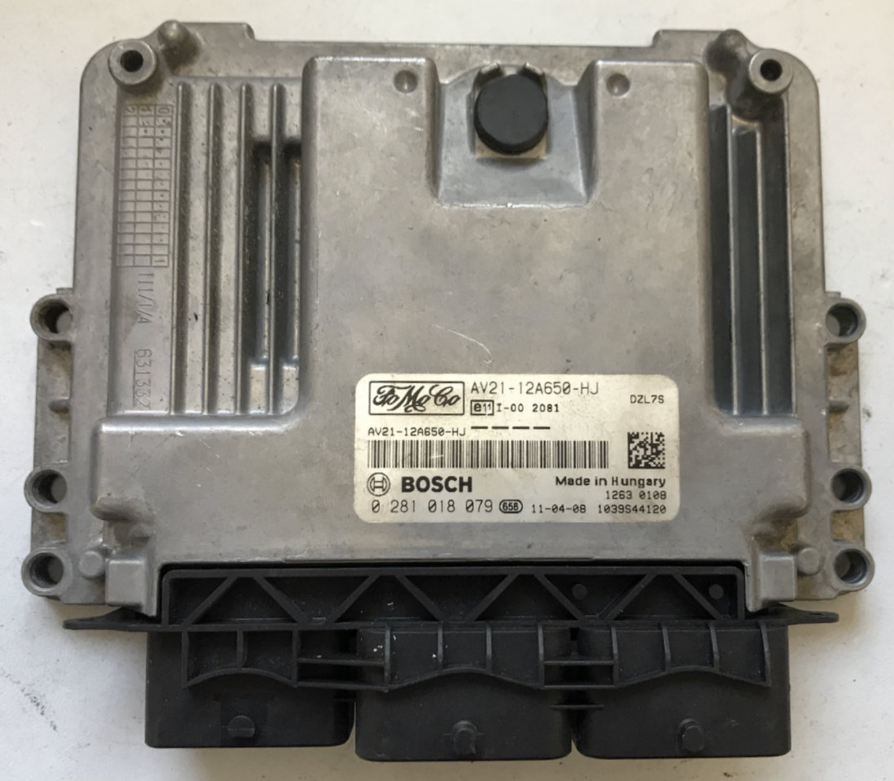 ECU FORD FIESTA 1.6 TDCI BOSCH 0281018079 AV21-12A650-HJ EDC 17C10-5.20