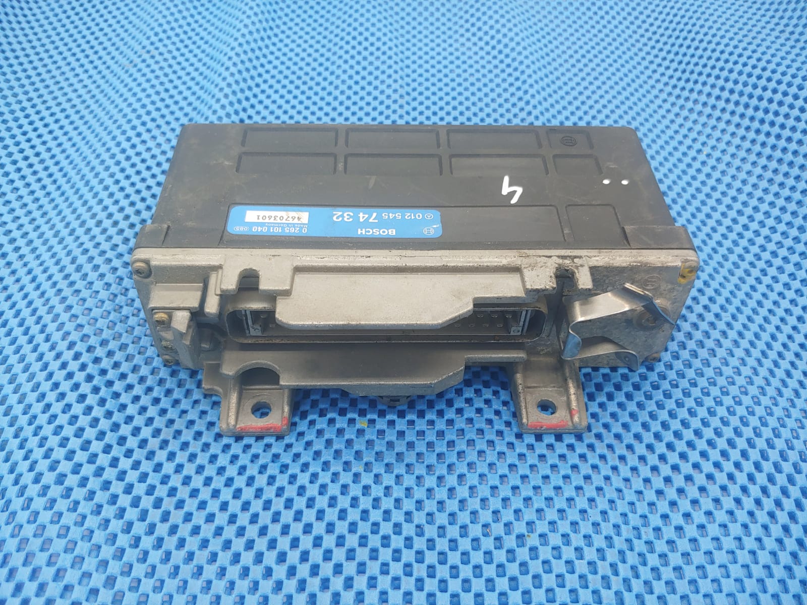 Mercedes C Class W202 ABS ECU Bosch 0125457432 0265101040