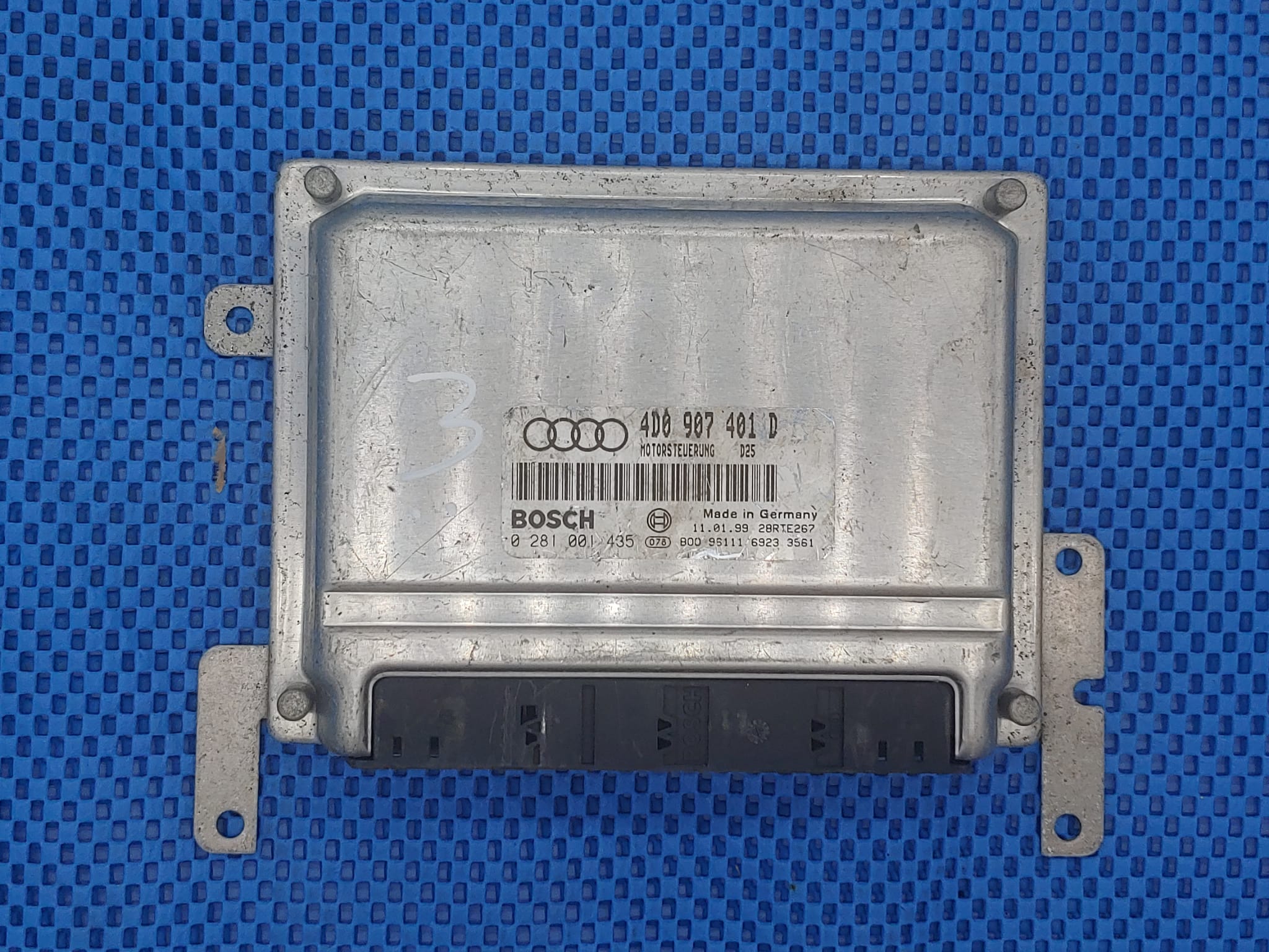 ECU CENTRALINA AUDI A6 A8 2.5 tdi EDC15 0281001435 4D0907401D