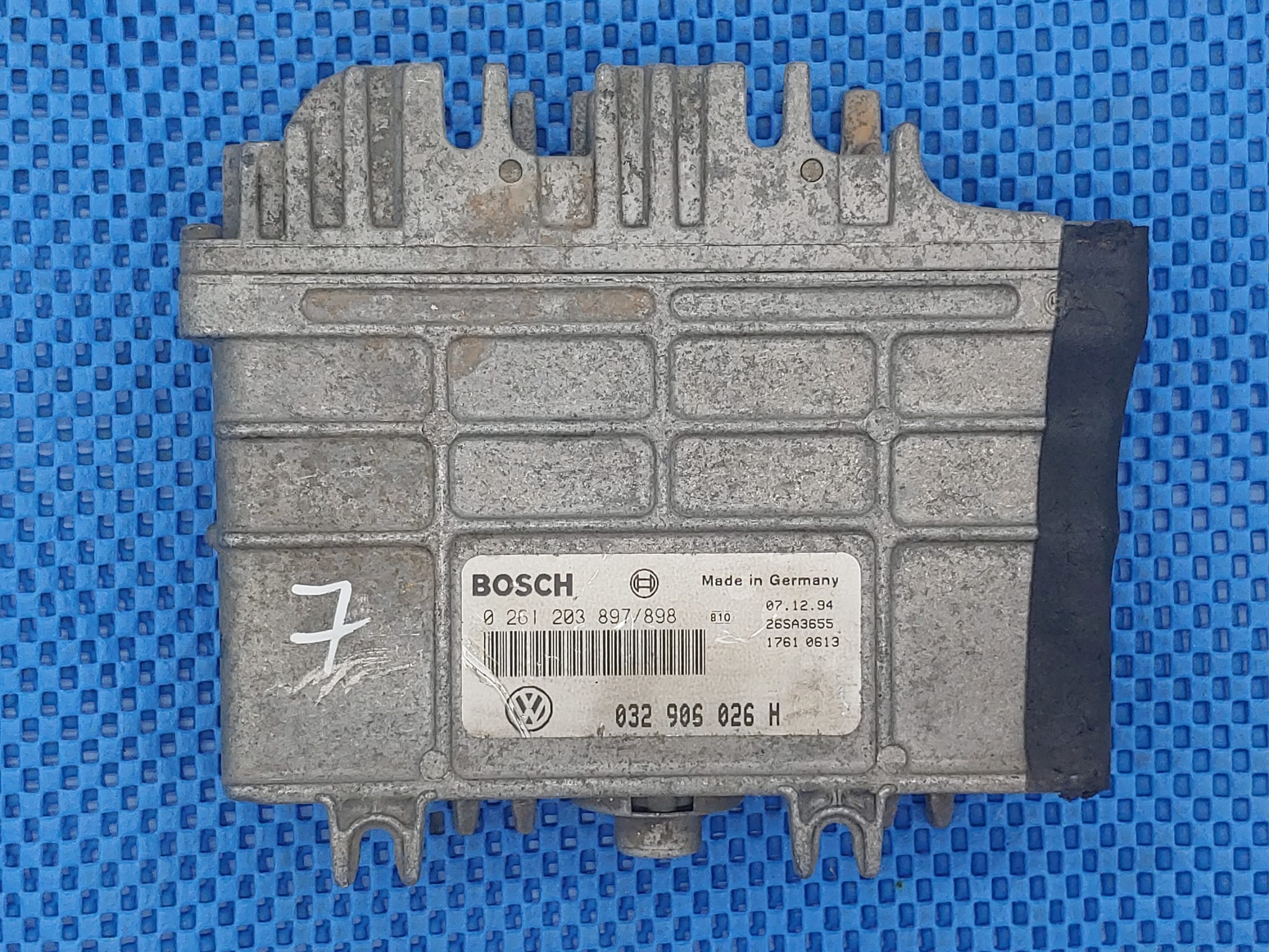 ECU VW POLO 1.6 0261203897/898 032906026H 0261203897 0261203898