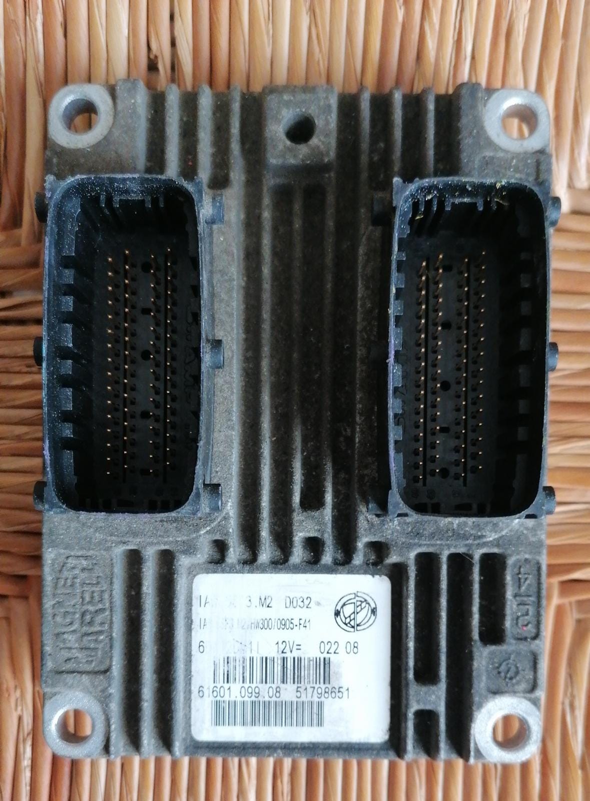 ECU G.PUNTO IAW5SF3M2 IAW 5SF3.M2 51798651 HW300 6DWH4XW1 D032
