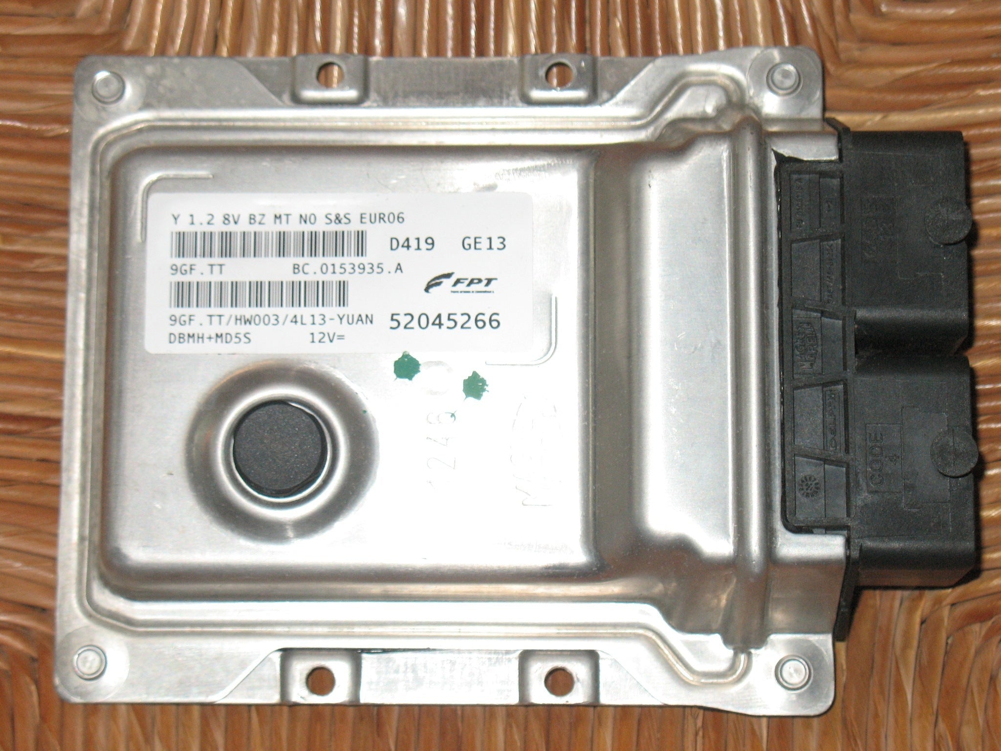 Ecu lancia y 1.2 benzina marelli 9gf.tt hw003 52045266 51969935