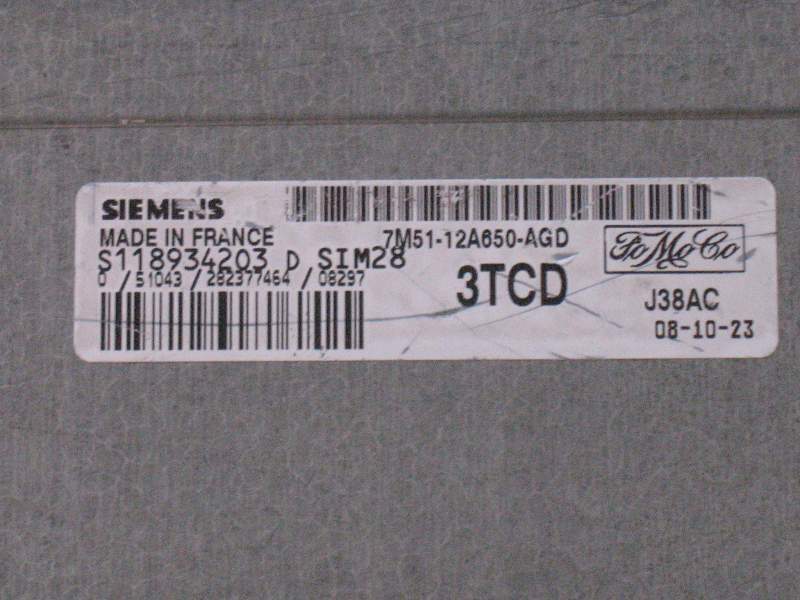 FOCUS 1.6 ECU 7M51-12A650-AGD 3TCD S118934203D SIM28