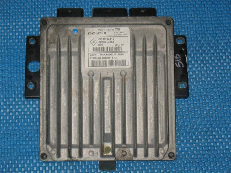 ECU RENAULT MEGANE SCENIC 8200334419 ECU 8200414354 R0410B024C