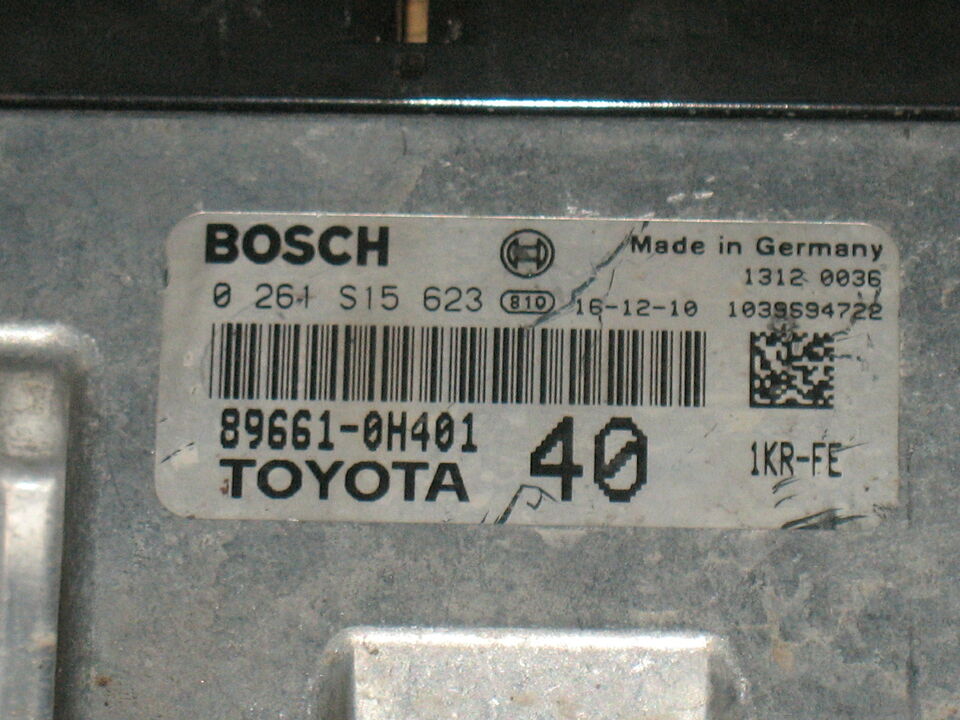 Ecu centralina motore toyota 0261s15623 89661-0h401 1kr-fe ME 17.9.52