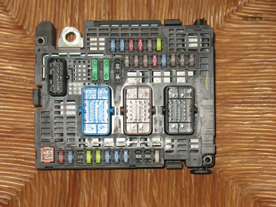 Bsm computer z05 peugeot citroen 9810296380 hw662 BSM Z05-01