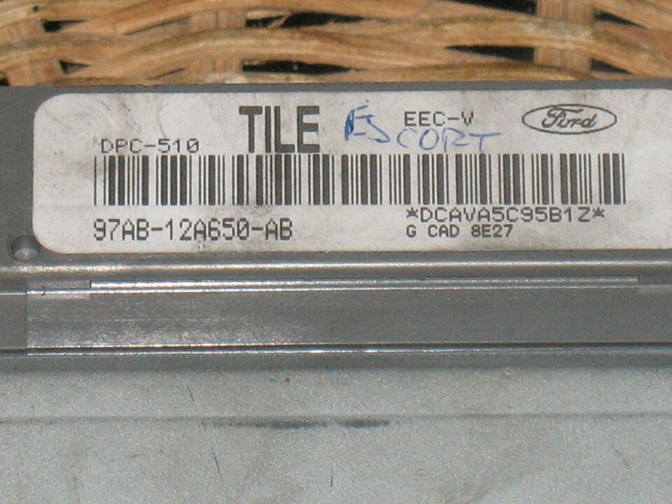 ECU FORD ESCORT 1.8 TD 97AB-12A650-AB 97AB12A650AB DPC-510