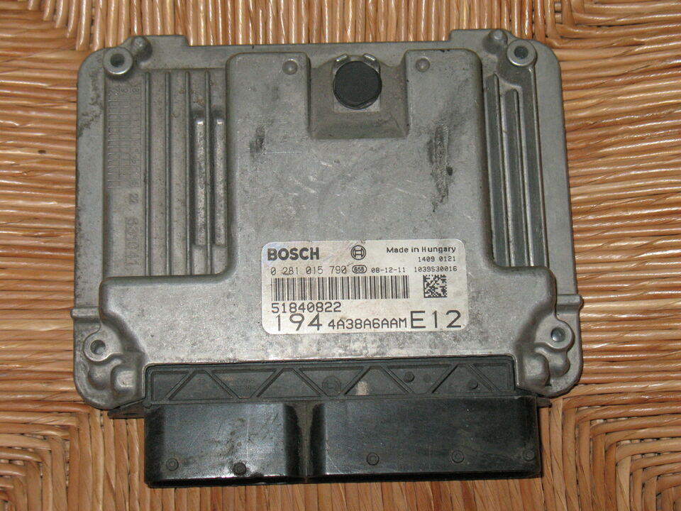 ECU FIAT CROMA 1.9JTD BOSCH 0281015790 51840822 EDC16C39