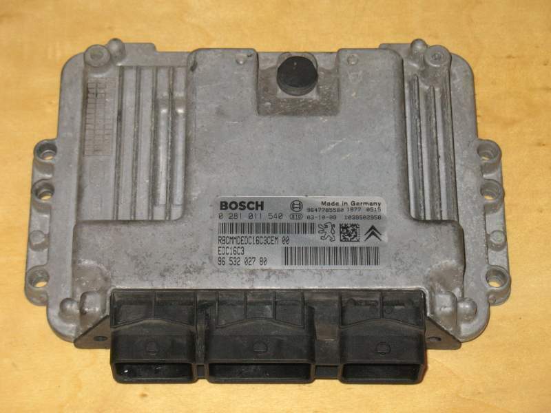 Peugeot Citroen Xsara 1.4 HDI ECU 0281011540 9653202780 EDC16C3