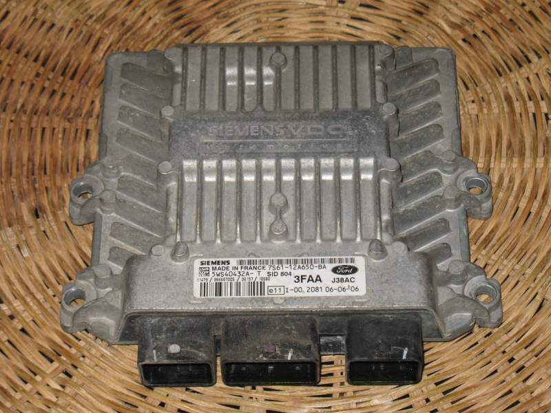 FORD FUSION ECU 1.4 TDCi 3FAA 7S61-12A650-BA 5WS40432A-T SID 804