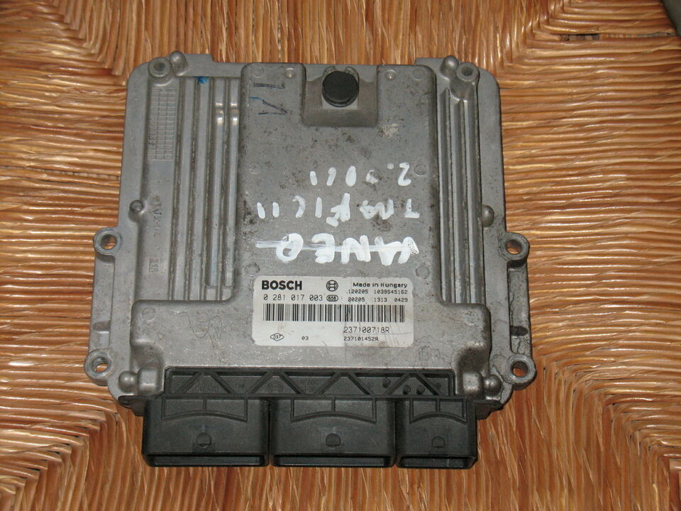 ECU Vivaro CDTI Traffic 2.0 DCI 0281017003 237100718R EDC 17C11-3.30