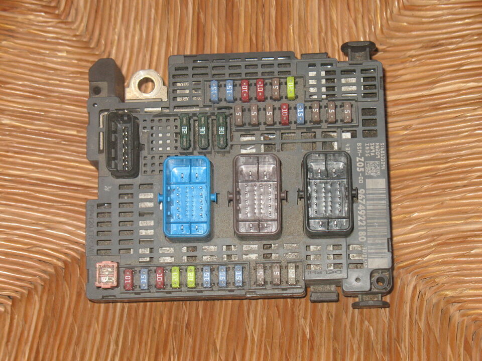 CITROEN PEUGEOT DELPHI 9674922180 BSM Z05-00 HW209 SW9A