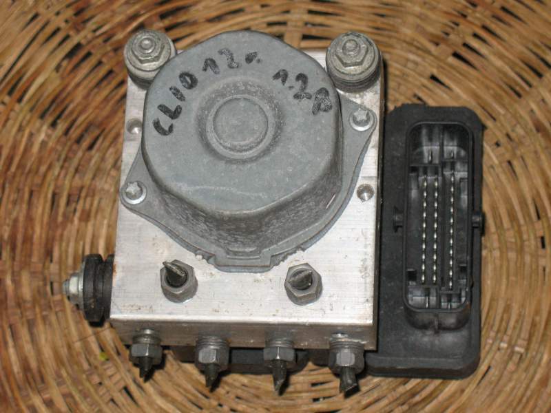 ABS Renault Clio IV 2014 BOSCH 0265956035 476608428R 2265106455