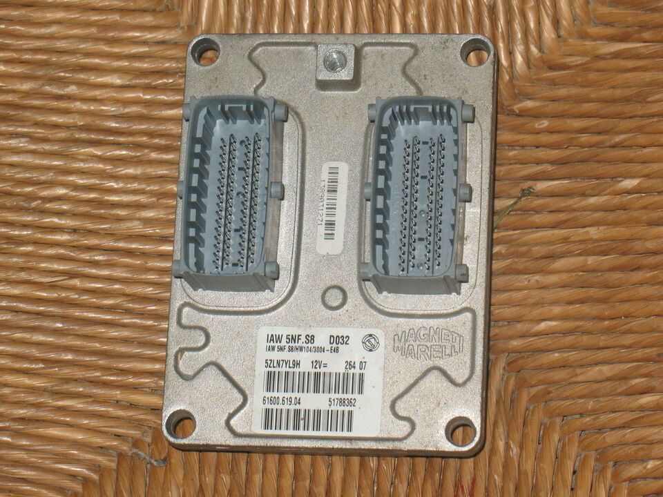 ECU FIAT PANDA 1.2 4x4 IAW 5NF.S8 51788362 HW104 IAW5NF.S8