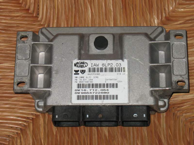 ECU PEUGEOT 206 1.4 IAW 6LP2.03 HW9647498180 SW9657429680
