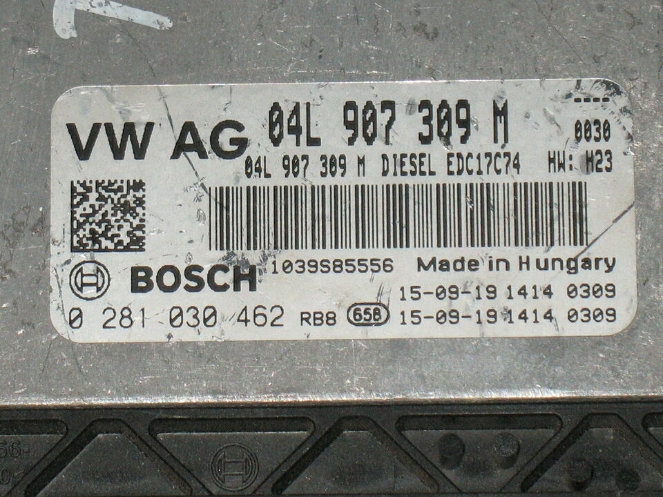 ECU VW Touran 04L906026M AG EDC17C74 0281030462 HW:H23