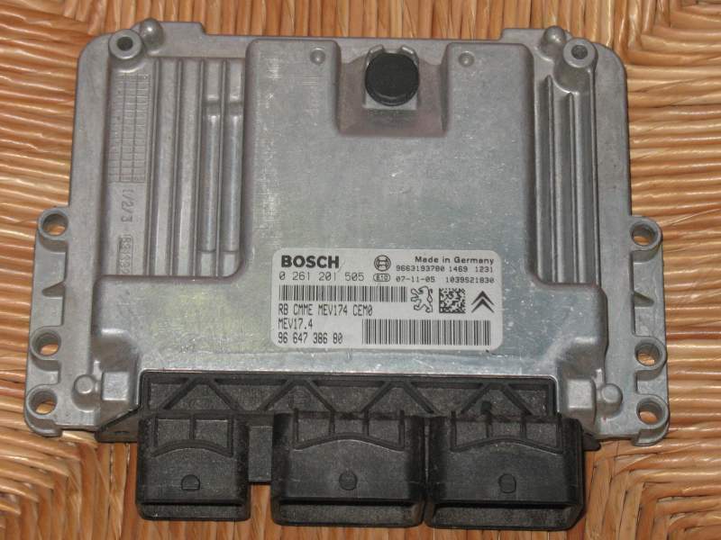 ECU Motore PEUGEOT 307 CC 1.6 9664738680 9663193780 BOSCH 0261201505 MEV17.4