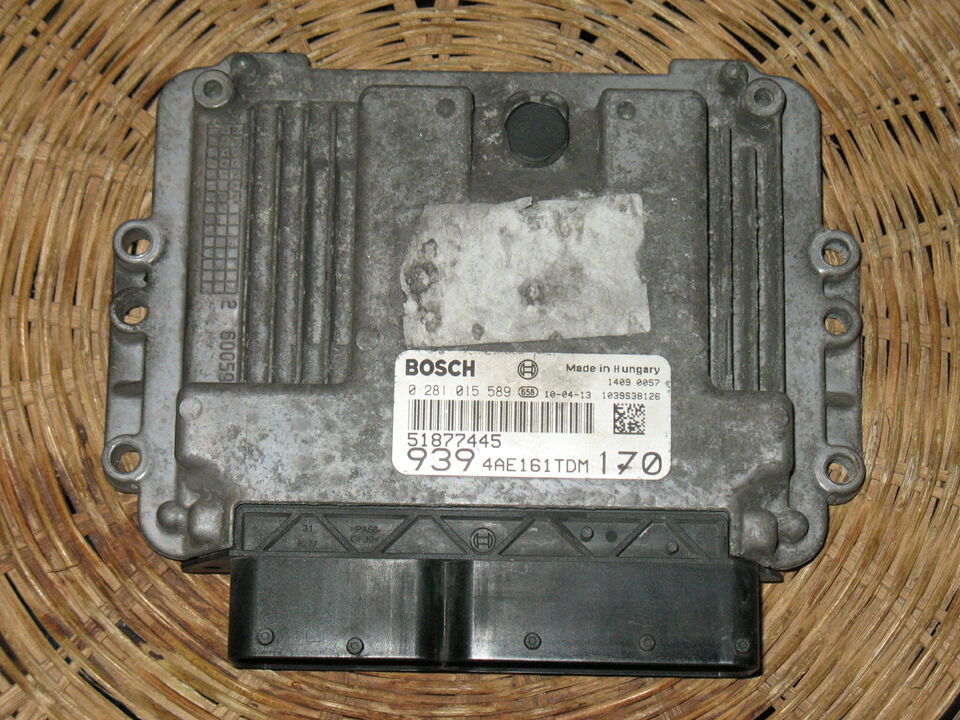 ALFA ROMEO 159 BOSCH 0281015589 51877445 EDC 16C39-6.C6