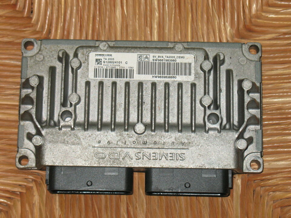 ECU cambio CITROEN PEUGEOT SIEMENS S126024101 C 9661983980