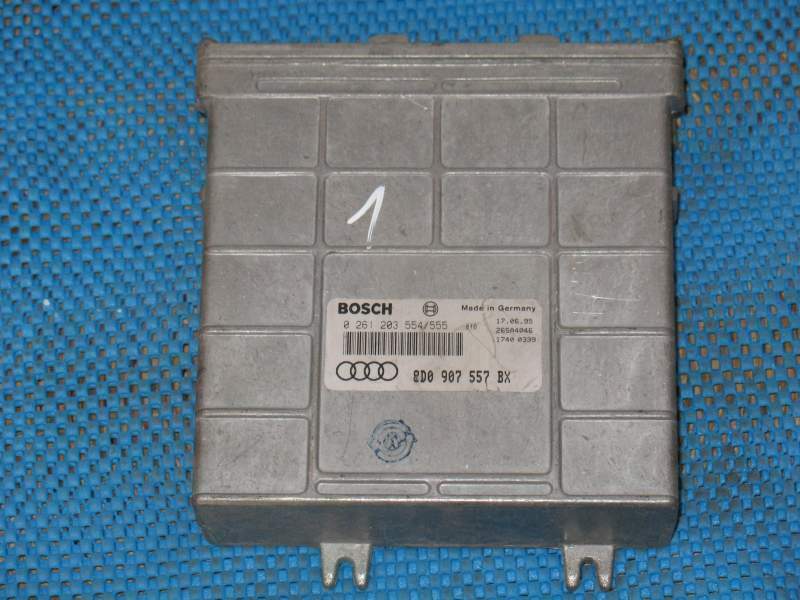 ECU CENTRALINA AUDI A4 1.6 0261203554/555 8D0907557BX