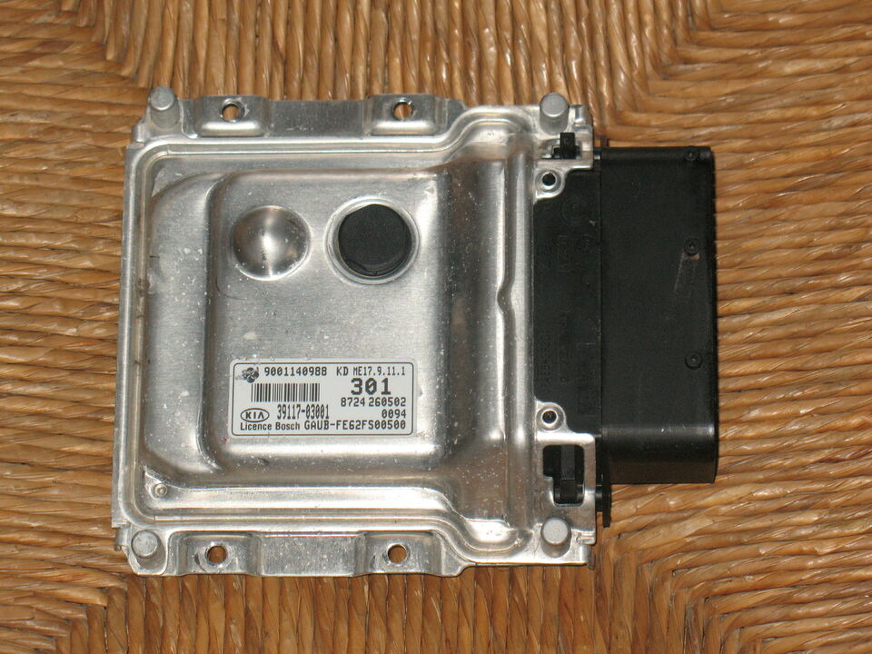 ECU KIA RIO 3911703001 9001140988 KD ME17.9.11.1 1038407767