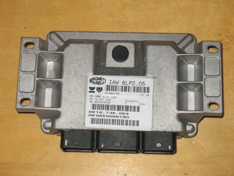 ECU C4 1.4 16V IAW 6LP2.05 HW 9653979480 SW 16735054 IAW6LP2