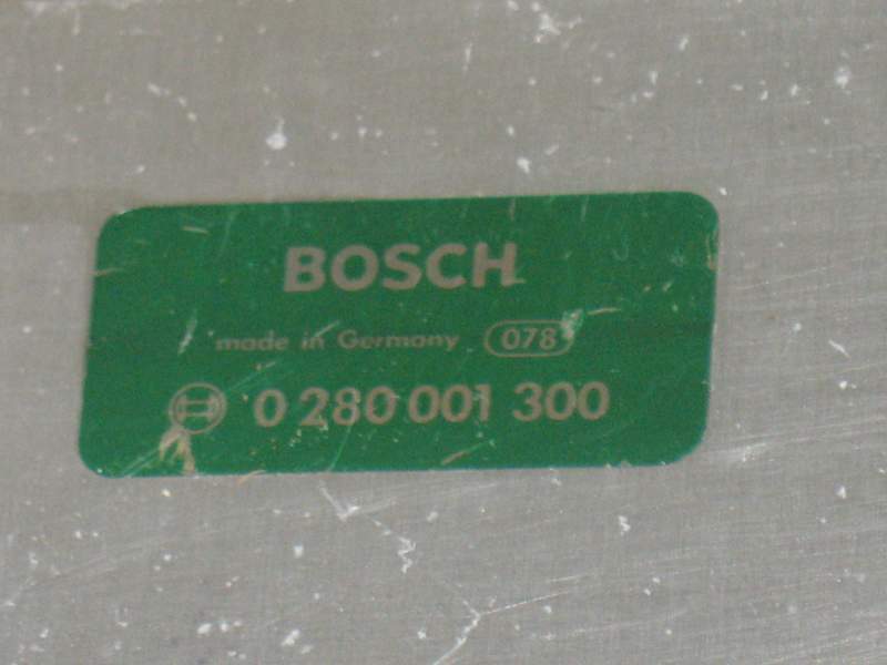 0280001300 ECU BMW E28 E23 525 528 728 Bosch 0280001300 BMW 528i