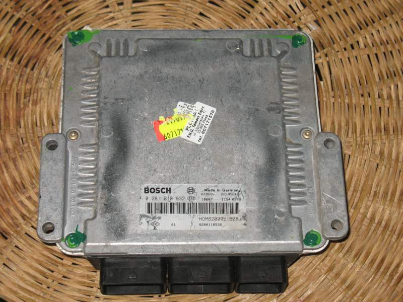 ECU RENAULT TRAFIC 1.9 DCI EDC15C3 0281010632 HOM 8200051608 EDC 15C3-4.1