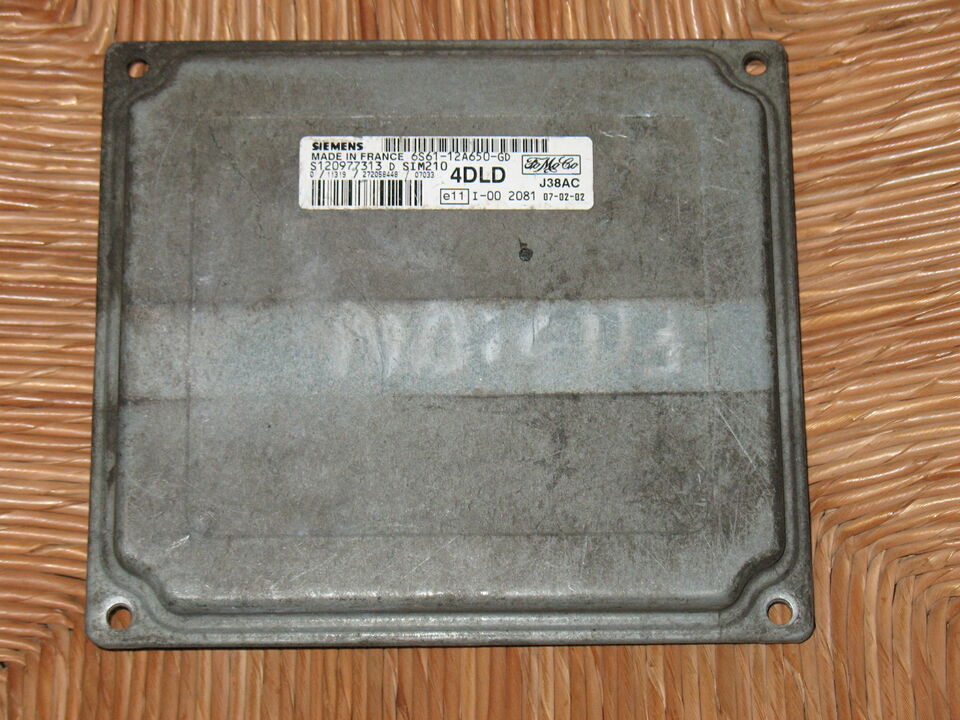 ECU Fiesta Fusion 1.4 SIM210 S120977313D 6S61-12A650-GD 4DLD