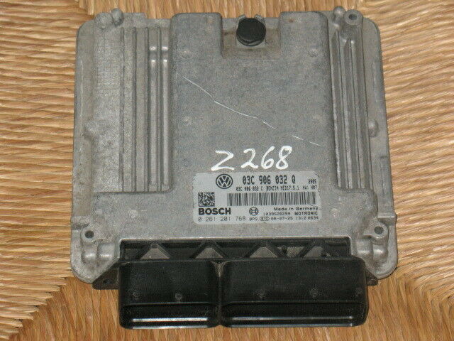 ECU VW VOLKSWAGEN GOLF 1.4 TSI 0261201768 03C906032Q MED17.5.1