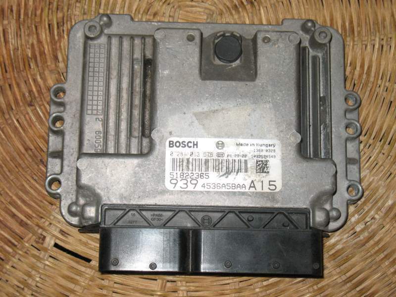 Ecu alfa romeo 159 1.9 jtd bosch 0281013576 51822365 EDC 16C39-5.65