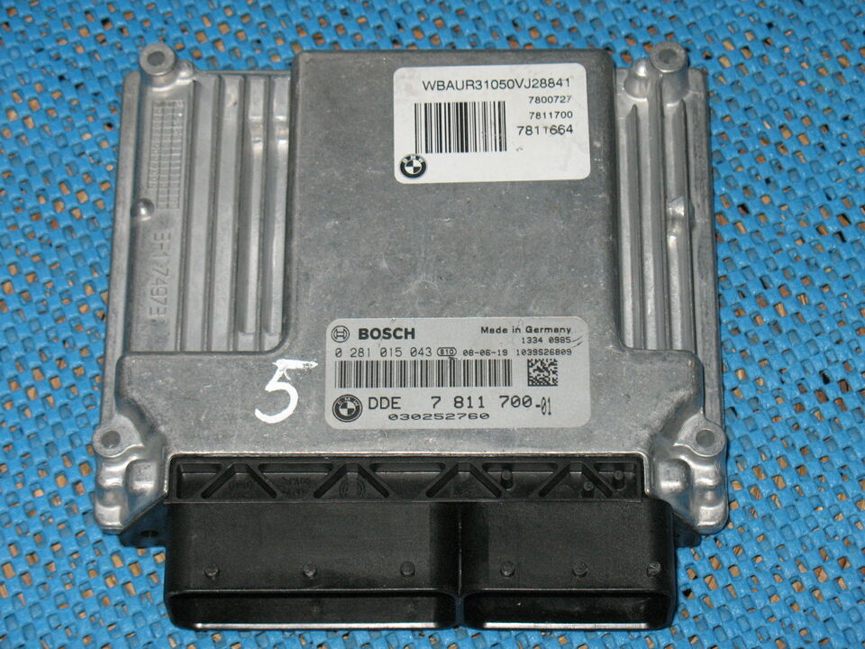 ECU BMW 3 2.0 D BOSCH 0281015043 DDE7811700 7811700