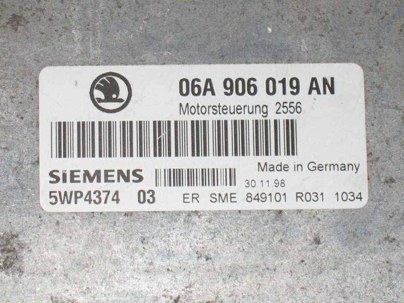 ECU SKODA OCTAVIA SIEMENS 5WP4374 03, 5WP437403, 06A906019AN