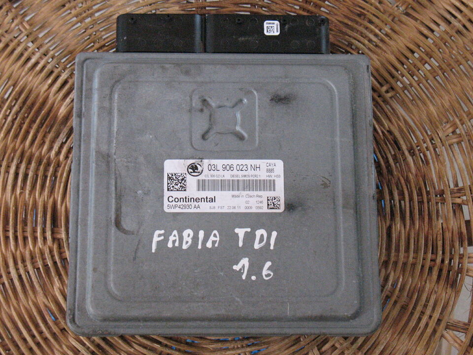 Ecu skoda fabia continental PCR2.1 03L906023NH 5WP42930AA