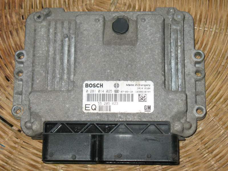 Ecu opel astra zafira 1.9 cdti bosch 0281014025 55205623 EQ EDC16C39