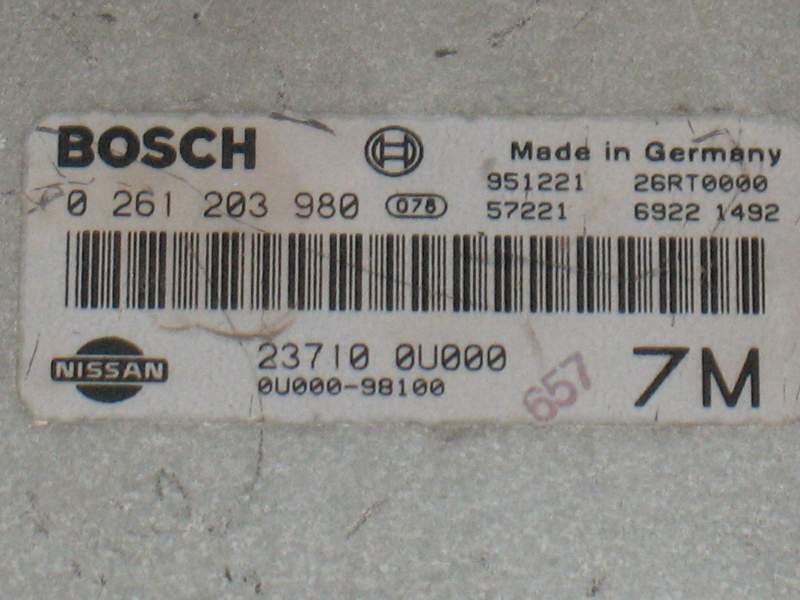 ECU centralina motore NISSAN MICRA 1.3 0261203980 M 1.9.5 bosch