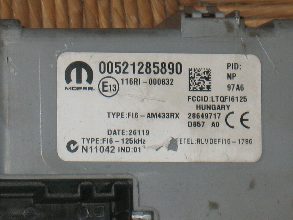 Body computer fiat panda cross 1.2 00521285890 521285890 blu