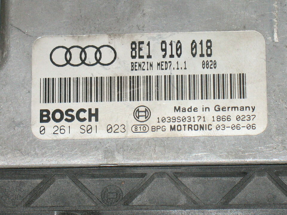 ECU AUDI A4 2.0 FSI BOSCH 0261S01023 8E1910018 MED7 1.1