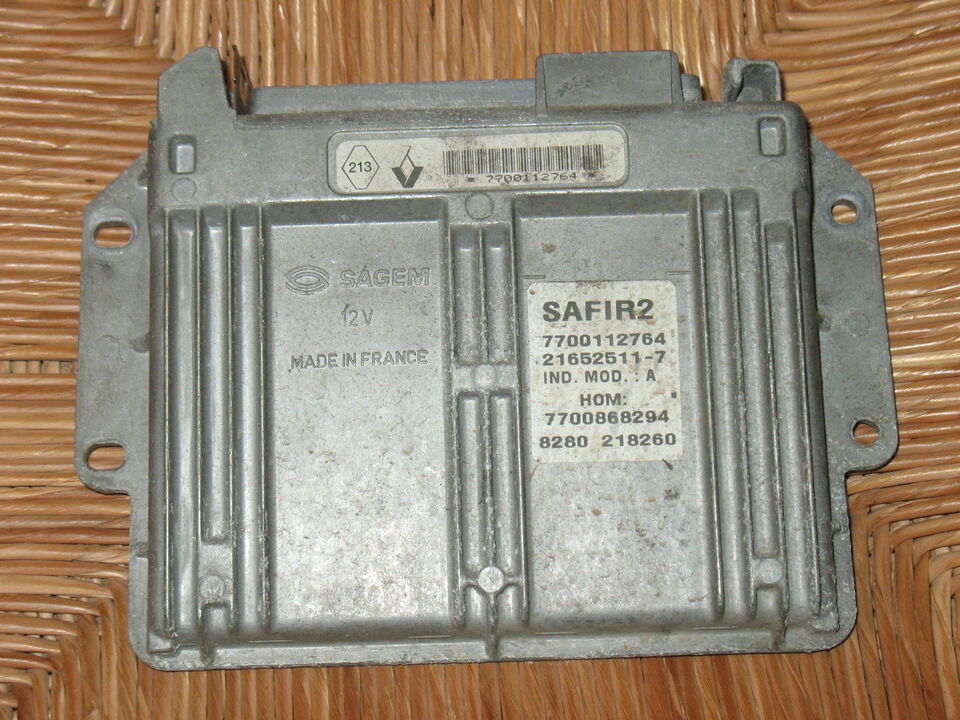 ECU RENAULT CLIO 1.2 SAGEM 216525117 7700112764 HOM 7700868294