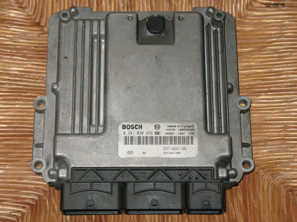 ECU Dacia Sandero II Dokker 1.4 0281030439 237104128R EDC17C42