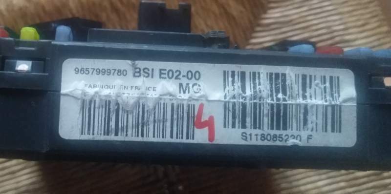 Body computer citroen peugeot 9657999780 s118085220 f