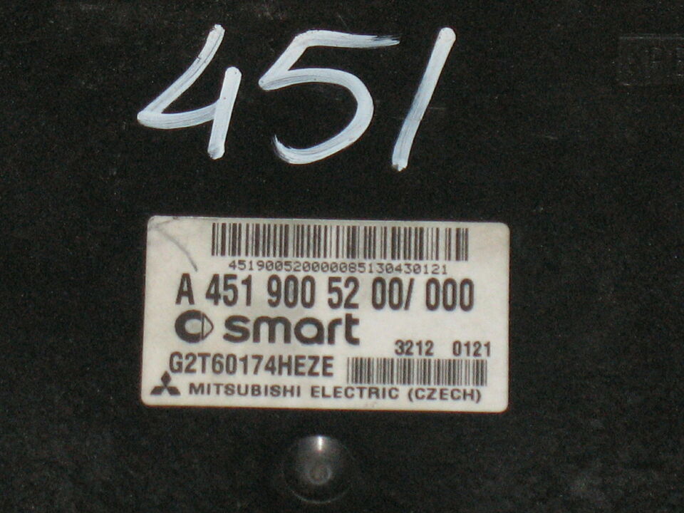 ECU SMART FORTWO A4519005200 A 451 900 52 00 G2T60174HEZE