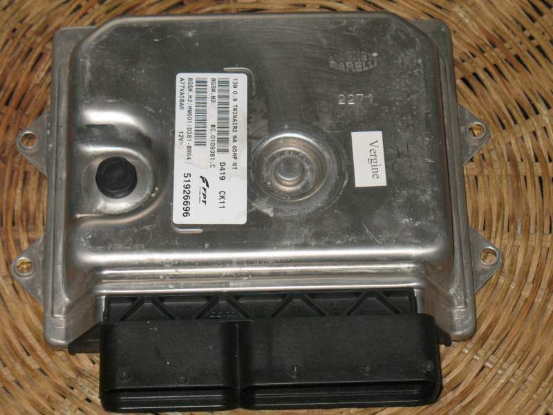 ECU FIAT NUOVA PANDA 2012 0.9cc FPT 51926696 8GSW.H2 51937623